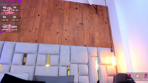 camilaa_smith_ online show from July 4, 6:58 pm