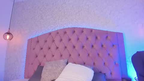 camilaa_smith_ online show from July 31, 7:46 pm