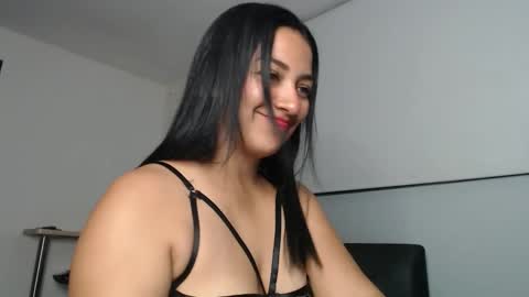 Camila online show from December 17, 3:56 am