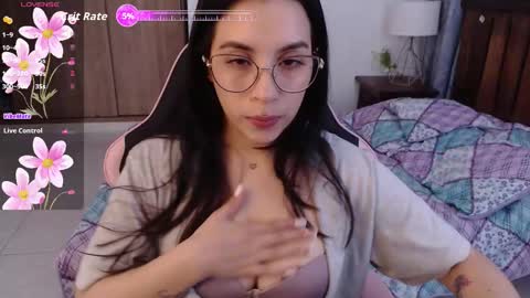 camilacarter online show from December 23, 6:00 am