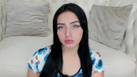 Snapshot of camilahunter__ chatting on January 15, 3:22 am Camila online show from January 15, 3:22 am