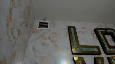 Snapshot of camilahunter__ chatting on January 16, 2:26 am Camila online show from January 16, 2:26 am