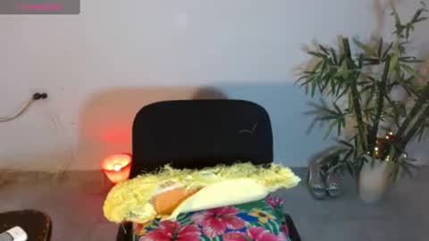 Snapshot of camilaparrisx chatting on June 12, 3:16 am camilaparrisx online show from June 12, 3:16 am
