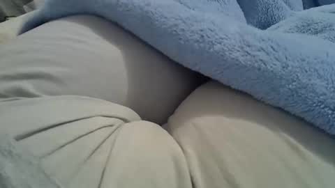 Snapshot of camilaperes69 chatting on May 7, 4:45 pm flash 50 tokens BIG CLIT tits pussy. masturbation big clit 150 tokens fingers inside pussy 1000 tk pump big clit 300 tk online show from May 7, 4:45 pm