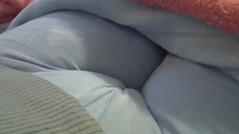 Snapshot of camilaperes69 chatting on May 21, 4:58 pm flash 50 tokens BIG CLIT tits pussy. masturbation big clit 150 tokens fingers inside pussy 1000 tk pump big clit 300 tk online show from May 21, 4:58 pm