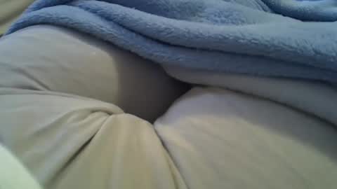 Snapshot of camilaperes69 chatting on July 3, 6:14 pm flash 50 tokens BIG CLIT tits pussy. masturbation big clit 150 tokens fingers inside pussy 1000 tk pump big clit 300 tk online show from July 3, 6:14 pm