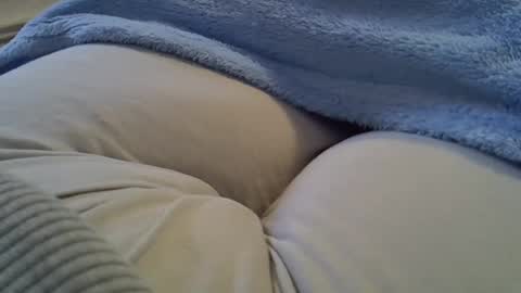 Snapshot of camilaperes69 chatting on July 6, 5:48 pm flash 50 tokens BIG CLIT tits pussy. masturbation big clit 150 tokens fingers inside pussy 1000 tk pump big clit 300 tk online show from July 6, 5:48 pm