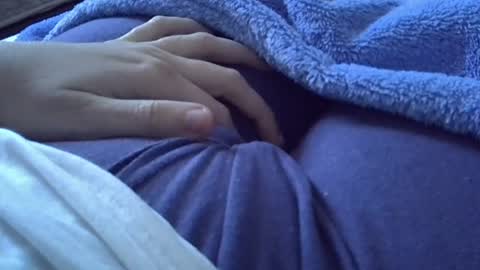 Snapshot of camilaperes69 chatting on July 10, 4:20 pm flash 50 tokens BIG CLIT tits pussy. masturbation big clit 150 tokens fingers inside pussy 1000 tk pump big clit 300 tk online show from July 10, 4:20 pm