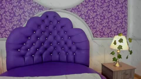 Snapshot of camilapietri chatting on June 3, 8:03 pm Call me Cami Online GTM-5 1430-2100 online show from June 3, 8:03 pm