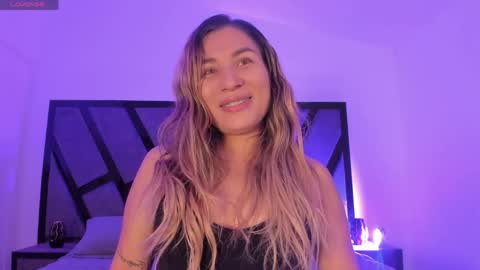 Snapshot of camilapreston_ chatting on May 9, 7:24 am camila preston online show from May 9, 7:24 am