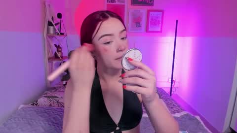 Camila  online show from October 27, 11:47 am