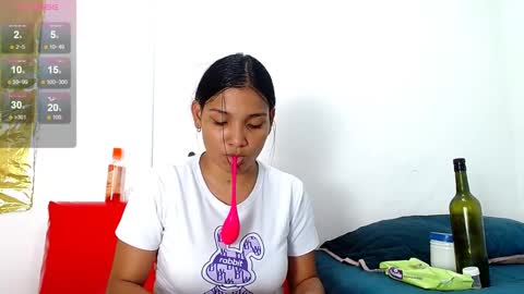 Snapshot of camilavagina24 chatting on December 26, 4:47 pm Camila online show from December 26, 4:47 pm