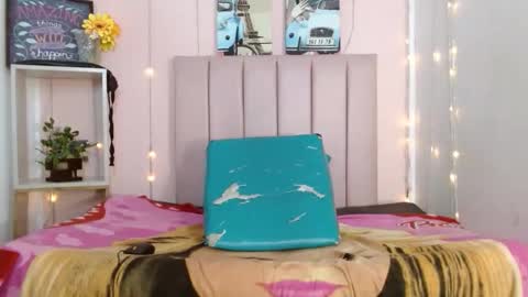 Snapshot of camilawilliams707rs chatting on March 20, 3:22 am camilawilliams707rs online show from March 20, 3:22 am