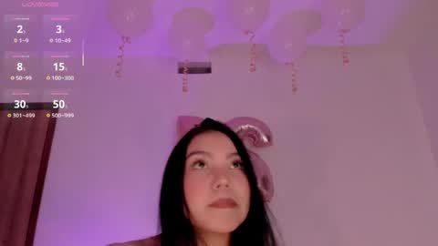 Camile online show from April 8, 2:11 am