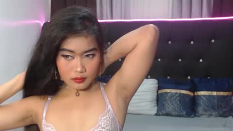 camilla_morena online show from November 14, 11:57 pm