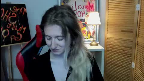 camilladreamer online show from June 29, 7:03 pm