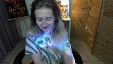 camilladreamer online show from August 6, 2:19 pm