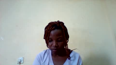 Snapshot of camillah_sweet chatting on May 13, 10:01 am camillah_sweet online show from May 13, 10:01 am