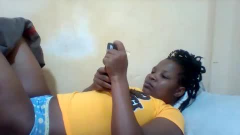 Snapshot of camillah_sweet chatting on May 30, 8:44 am camillah_sweet online show from May 30, 8:44 am