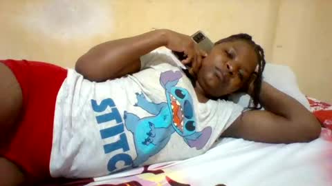 Snapshot of camillah_sweet chatting on June 22, 5:21 pm camillah_sweet online show from June 22, 5:21 pm
