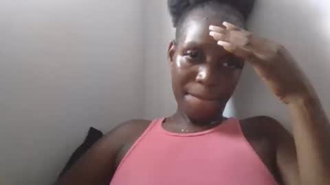 camillasoofine online show from May 7, 4:01 pm