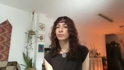 Snapshot of camille_delrey chatting on May 14, 7:09 pm Camille online show from May 14, 7:09 pm