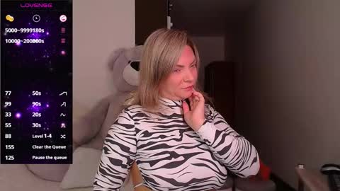 Camille Game online show from October 2, 12:06 am