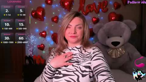 Camille Game online show from April 30, 9:30 pm
