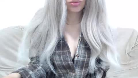 CamilleBunny online show from May 5, 2:30 am