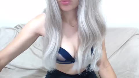 CamilleBunny online show from July 17, 2:07 am