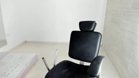 camilo887868 online show from May 11, 7:22 pm