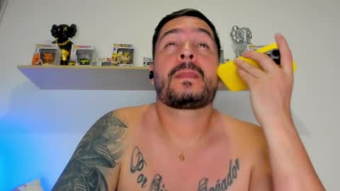 Snapshot of camilo_restrepo21 chatting on May 7, 2:17 am camilo_restrepo21 online show from May 7, 2:17 am
