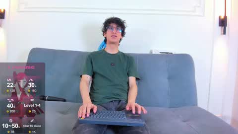 Snapshot of camilo_stark chatting on July 29, 3:04 am Camilo online show from July 29, 3:04 am