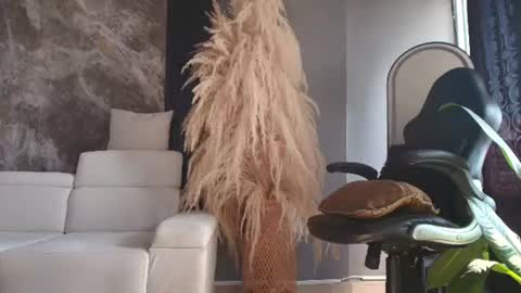 Snapshot of camiloalvarezzz3 chatting on July 6, 1:52 pm CAMILO online show from July 6, 1:52 pm