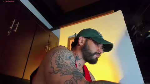 Snapshot of camilomayer chatting on March 15, 2:01 pm Camilo online show from March 15, 2:01 pm