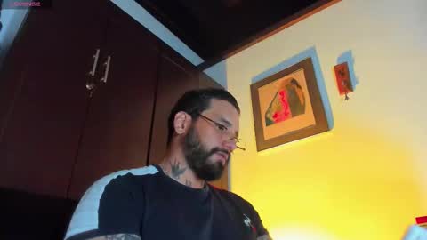 Snapshot of camilomayer chatting on March 25, 2:56 pm Camilo online show from March 25, 2:56 pm