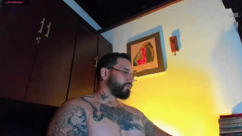 Snapshot of camilomayer chatting on May 12, 5:10 pm Camilo online show from May 12, 5:10 pm