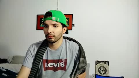 Snapshot of camilosaennz chatting on November 20, 12:05 pm camilo online show from November 20, 12:05 pm