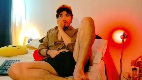 Snapshot of camilosaennz chatting on July 2, 9:54 pm camilo online show from July 2, 9:54 pm