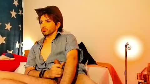 Snapshot of camilosaennz chatting on July 5, 3:30 pm camilo online show from July 5, 3:30 pm