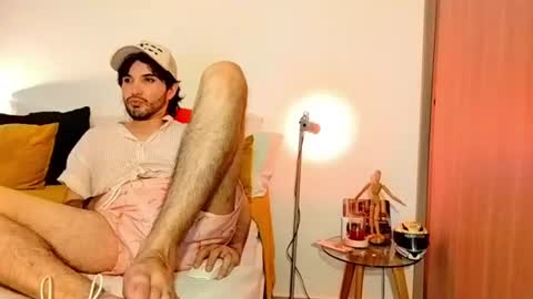 Snapshot of camilosaennz chatting on July 10, 3:11 am camilo online show from July 10, 3:11 am
