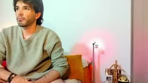 Snapshot of camilosaennz chatting on July 12, 10:45 pm camilo online show from July 12, 10:45 pm