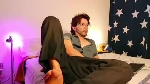 Snapshot of camilosaennz chatting on July 22, 2:58 am camilo online show from July 22, 2:58 am