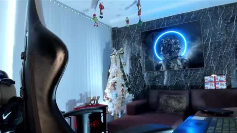 Camilo Watson online show from December 12, 9:37 pm