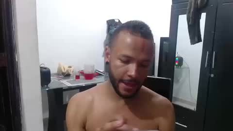 Snapshot of camipsthe chatting on March 19, 1:42 am camipsthe online show from March 19, 1:42 am