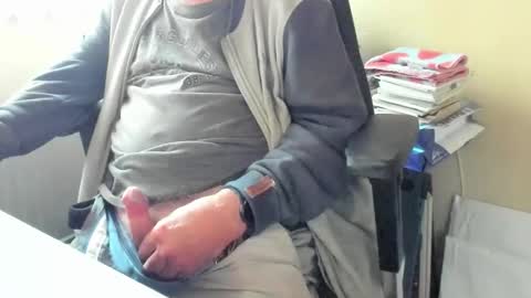 Cammee online show from October 14, 1:23 pm