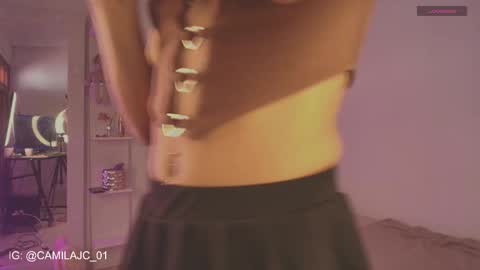 Laura Camila online show from March 3, 6:47 pm