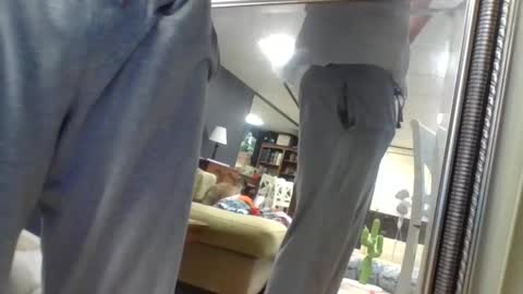 Snapshot of cammyman6900 chatting on January 13, 1:49 pm cammyman6900 online show from January 13, 1:49 pm