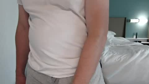 Snapshot of cammyman6900 chatting on July 8, 11:31 pm cammyman6900 online show from July 8, 11:31 pm