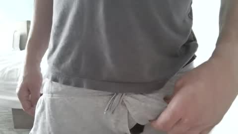 Snapshot of cammyman6900 chatting on July 20, 9:17 pm cammyman6900 online show from July 20, 9:17 pm